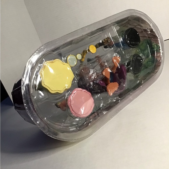 DISNEY BEAUTY AND THE BEAST FIGURINE PLAYSET - Picture 4 of 10